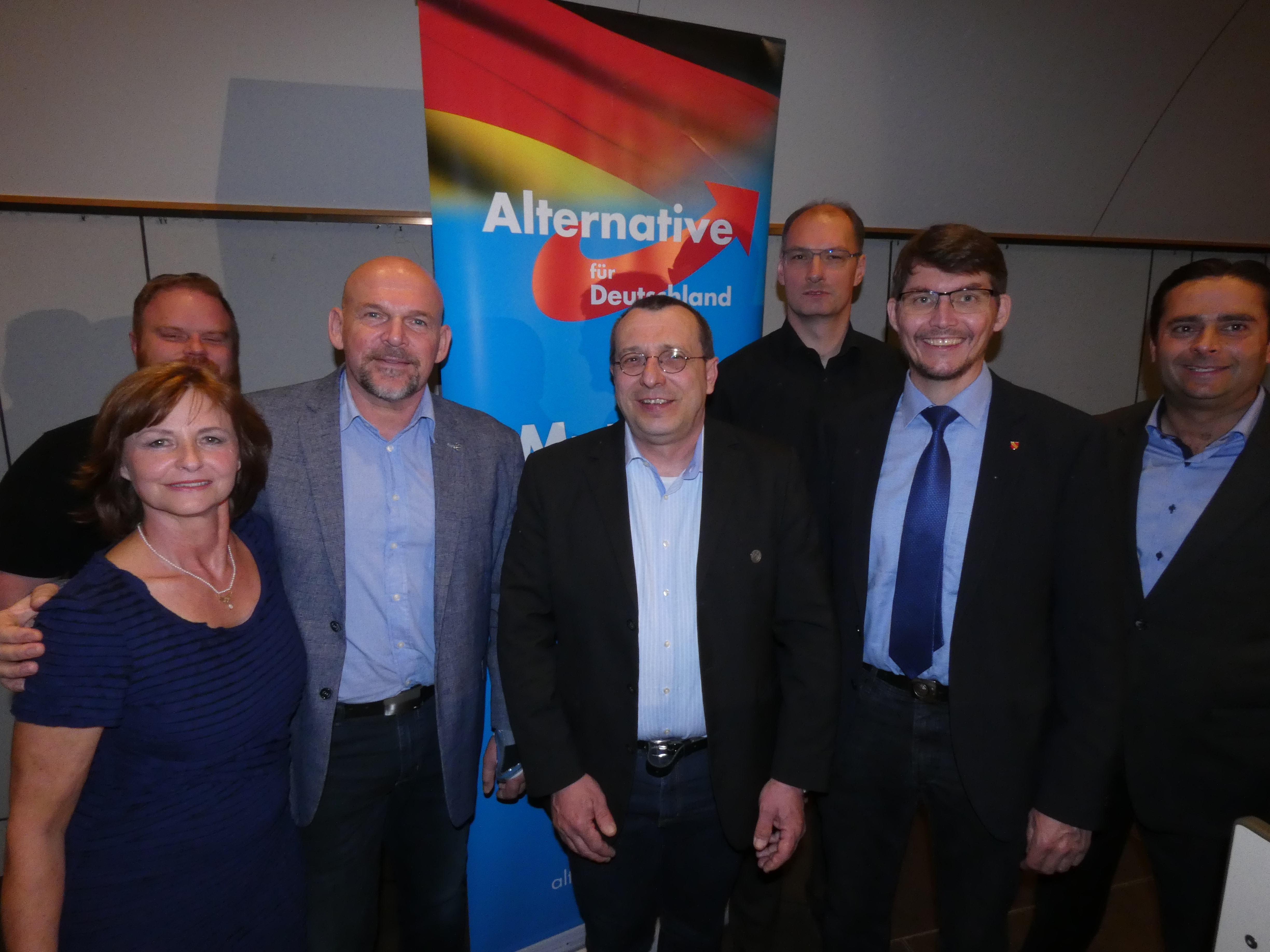 Kandidaten des AfD-Kreisverbandes Karlsruhe für die Kommunalwahl, im Gemeindezentrum in Stupferich